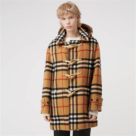 gosha x burberry check oversized duffle coat|Gosha Rubchinskiy x Burberry Fall/Winter 2018 .